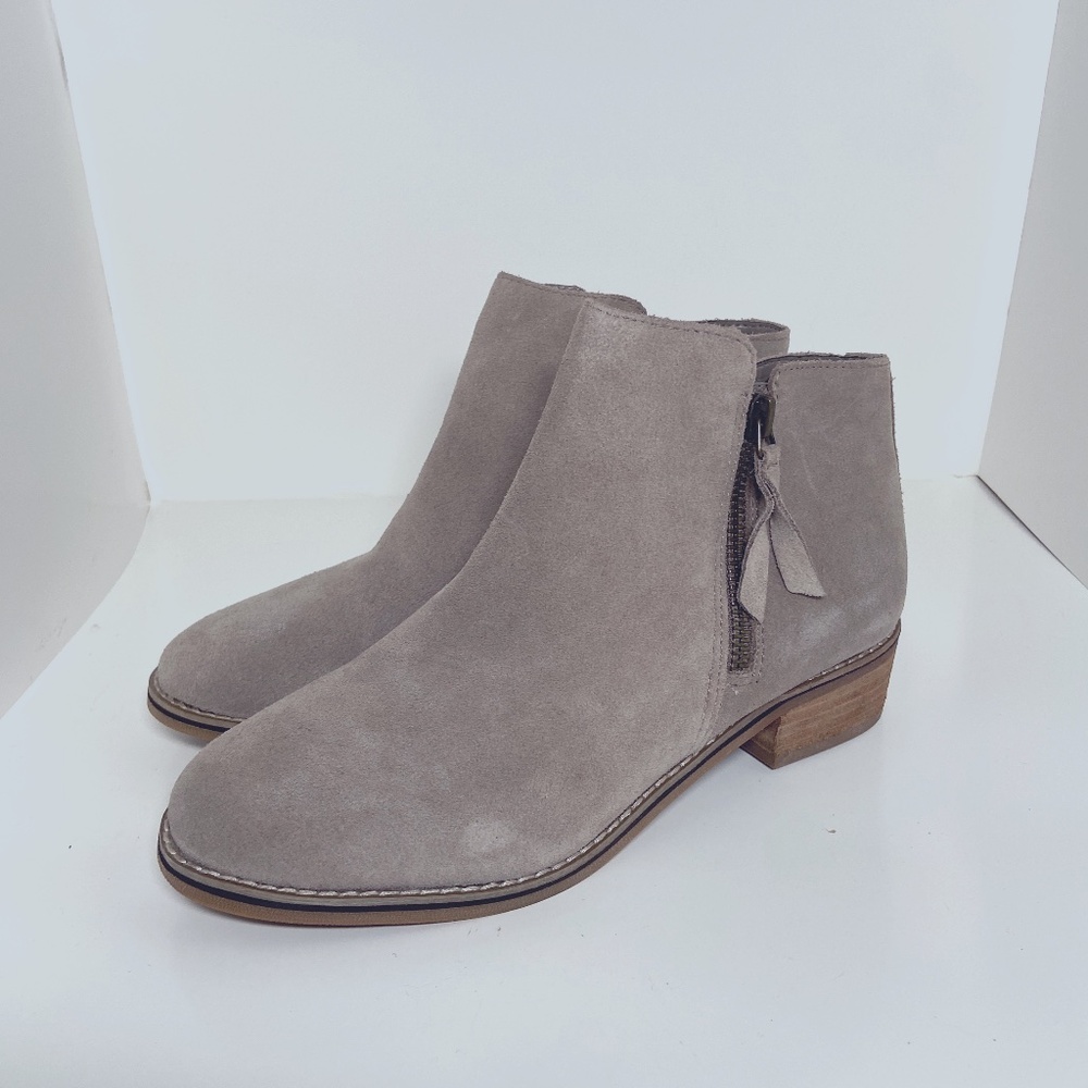 Blondo Samara Waterproof Suede Ankle Boots Sz 7.5